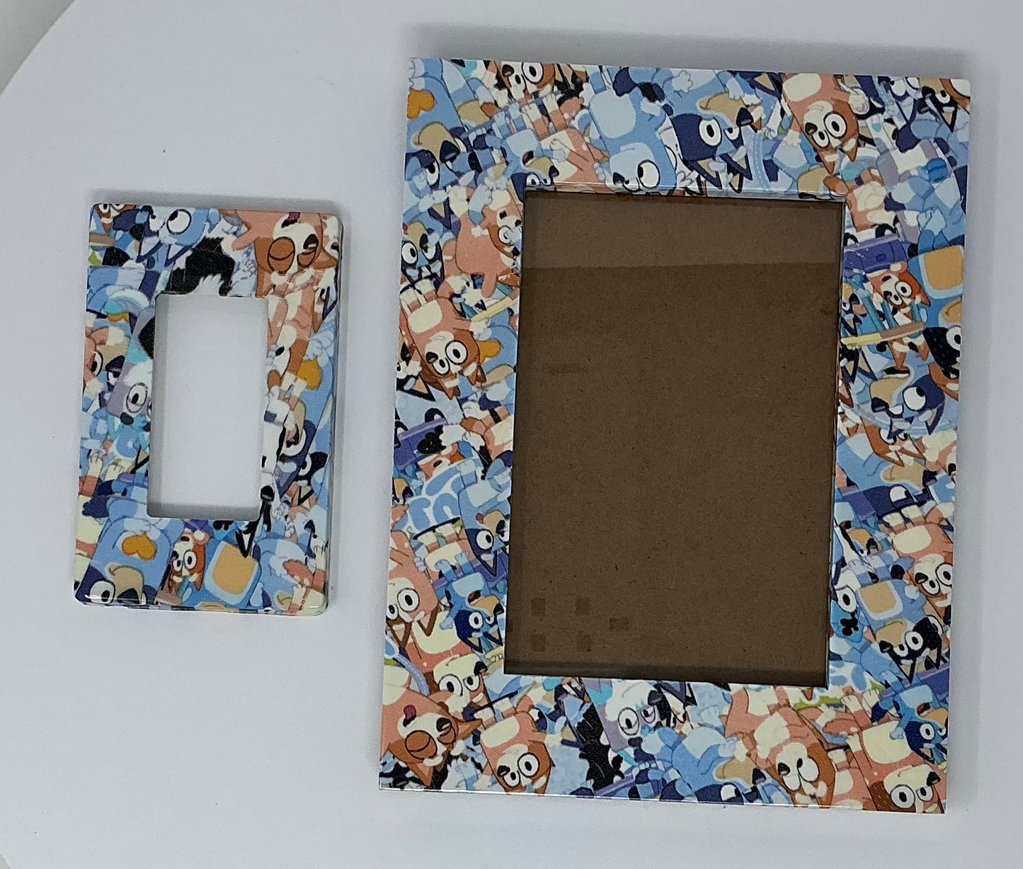 Wooden picture frame